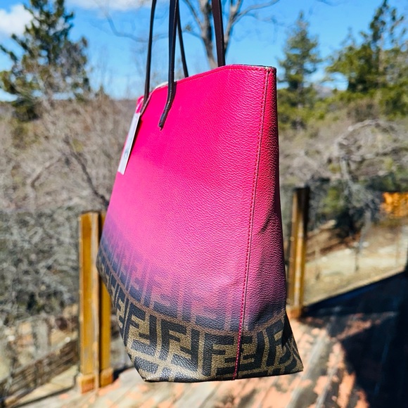 Fendi: Ombré Zucca FF Monogram Tote Bag (Pink) - Picture 11 of 17